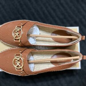 BRAND NEW Michael Kors Women's Rory Slip-On Espadrille Flats; Size 8.5.